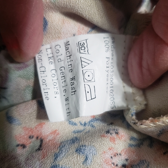 Ladies Shein Ditsy Floral Print Guipure Lace Trim Puff Sleeve Dress XL NWOT - Picture 8 of 8